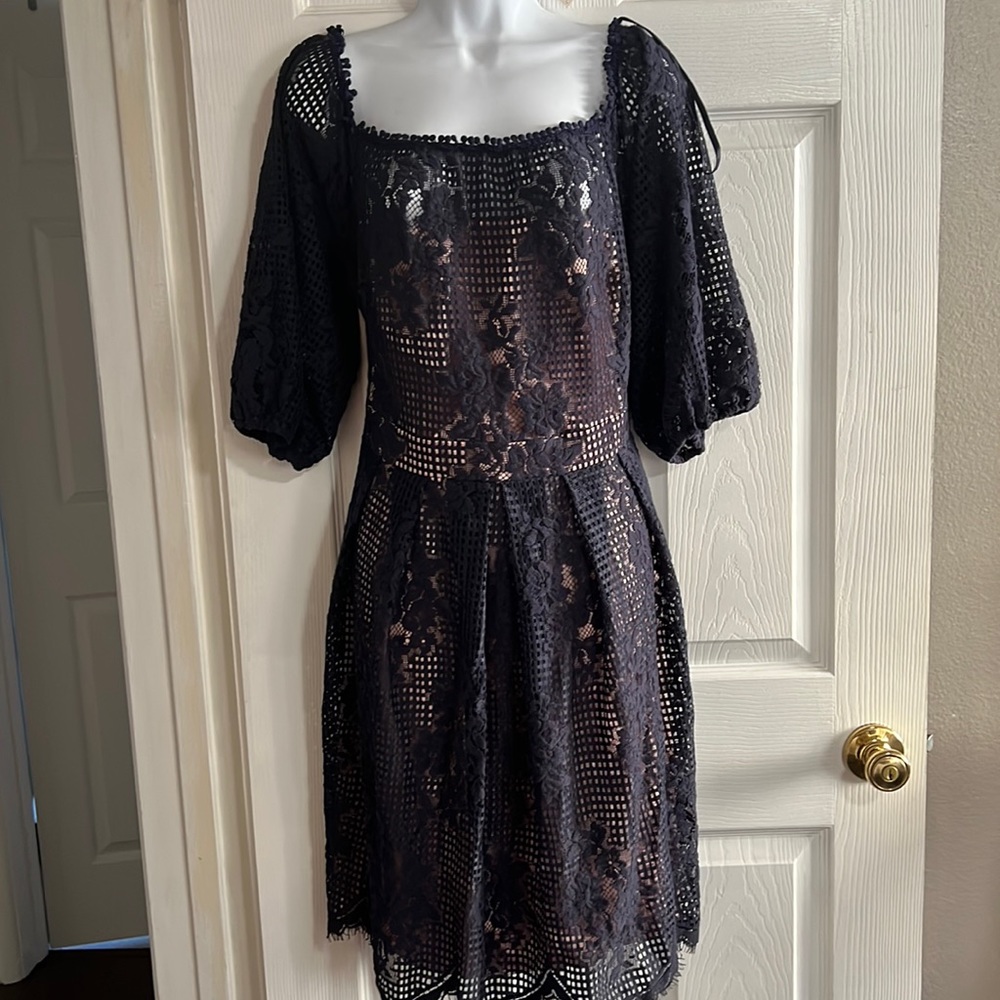 Chelsea 28 off the shoulder blue and peach slip knee length dress